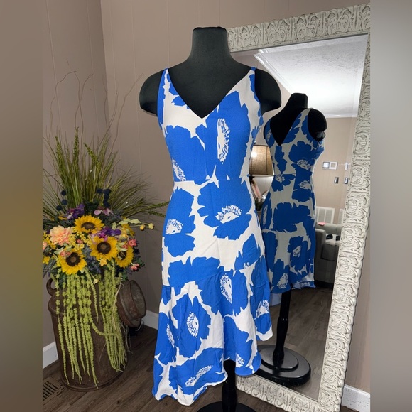 Milly • Dashielle Pop Floral Asymmetrical Dress - Picture 14 of 16